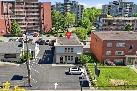 58 King Street West Stoney Creek ON L8G 1H8