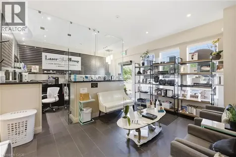 58 King Street West Stoney Creek ON L8G 1H8