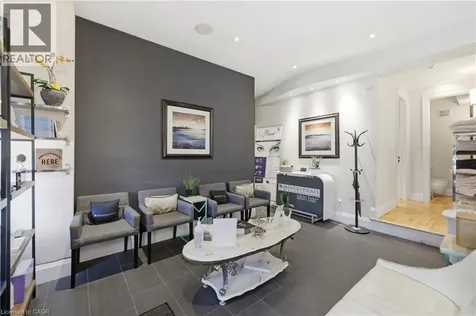 58 King Street West Stoney Creek ON L8G 1H8