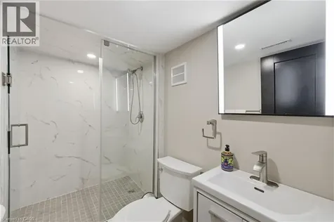 58 King Street West Stoney Creek ON L8G 1H8