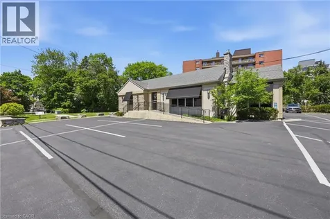 60 King Street West Stoney Creek ON L8G 1H8