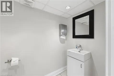60 King Street West Stoney Creek ON L8G 1H8