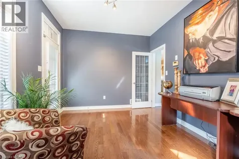 2338 Norland Drive Burlington ON L7L 7E6