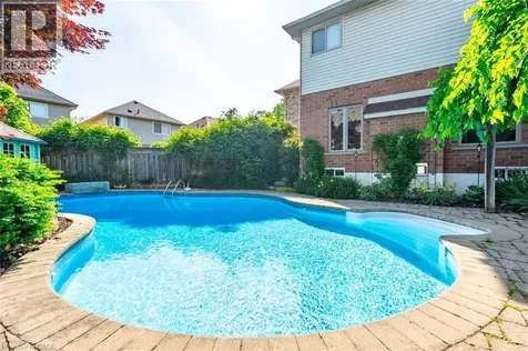 2338 Norland Drive Burlington ON L7L 7E6
