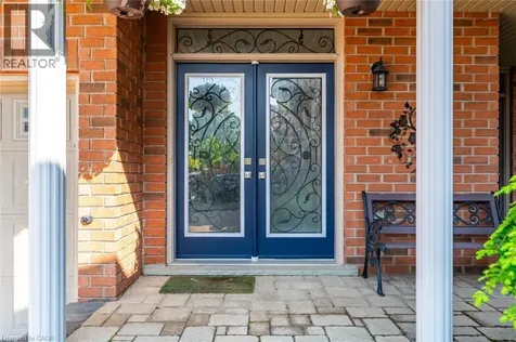 2338 Norland Drive Burlington ON L7L 7E6