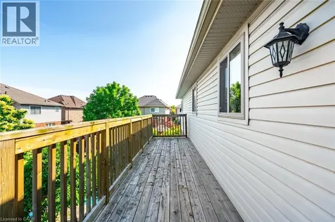2338 Norland Drive Burlington ON L7L 7E6