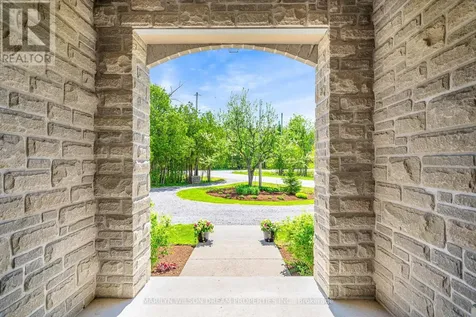 3442 Baskins Beach Road Ottawa ON K0A 1T0