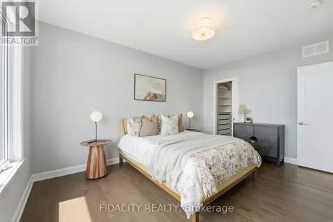 180 Boundstone Way Ottawa ON K2T 0M9