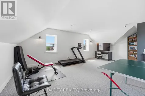 180 Boundstone Way Ottawa ON K2T 0M9