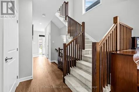 301 Elsie Macgill Walk Ottawa ON K2W 0L1