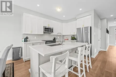 301 Elsie Macgill Walk Ottawa ON K2W 0L1