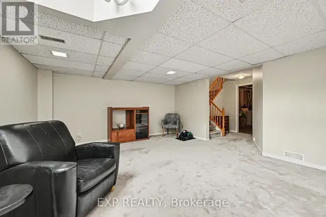 1859 Summerfields Crescent Ottawa ON K1C 7B7