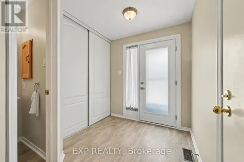 1859 Summerfields Crescent Ottawa ON K1C 7B7