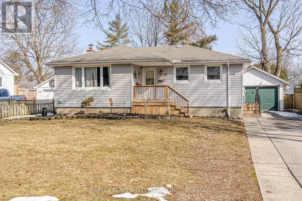 29 York Street Aylmer ON N5H 2G8
