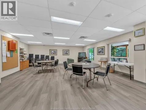 315 Village Grove Drive Tecumseh ON N8N 5G4