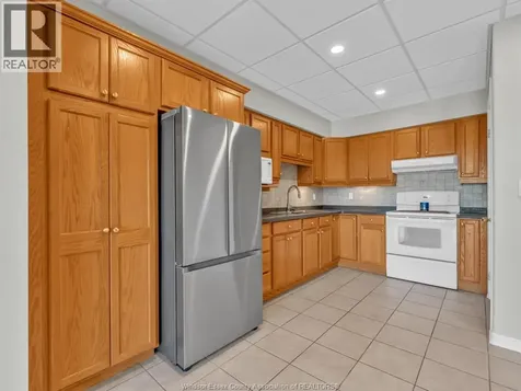 315 Village Grove Drive Tecumseh ON N8N 5G4