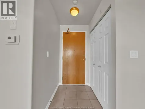 315 Village Grove Drive Tecumseh ON N8N 5G4
