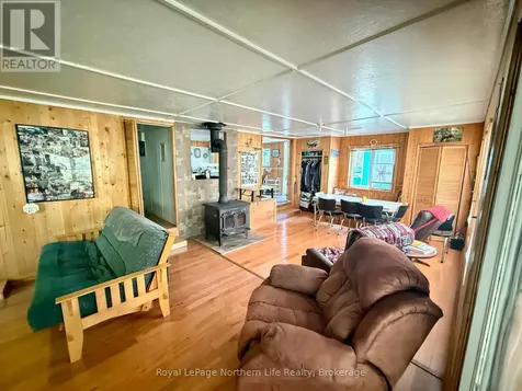 673 Rabbit Lake Temagami ON P0H 2H0