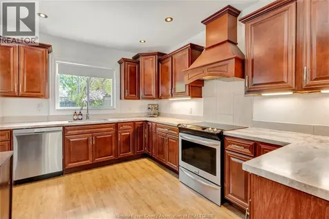 235 Division Street South Kingsville ON N9Y 1R5