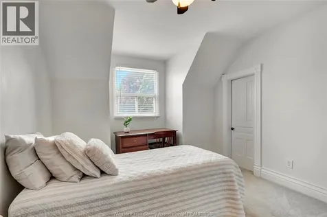 235 Division Street South Kingsville ON N9Y 1R5