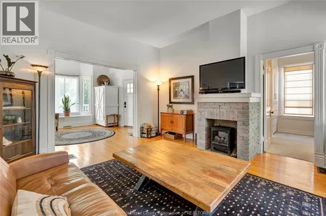 235 Division Street South Kingsville ON N9Y 1R5