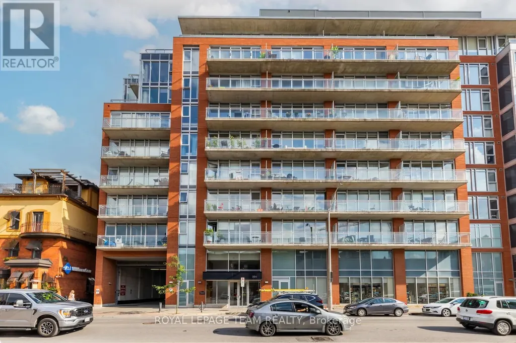 354 Gladstone Avenue Ottawa ON K2P 0R4