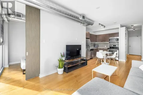 354 Gladstone Avenue Ottawa ON K2P 0R4