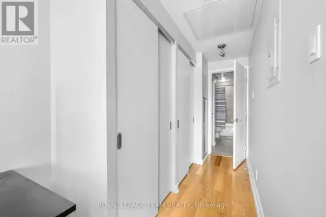 354 Gladstone Avenue Ottawa ON K2P 0R4
