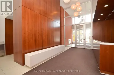 354 Gladstone Avenue Ottawa ON K2P 0R4