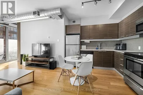 354 Gladstone Avenue Ottawa ON K2P 0R4