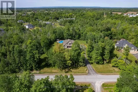 234 Cyd Street Ottawa ON K0A 1L0