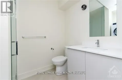 13B Fifth Avenue Ottawa ON K1S 2M2