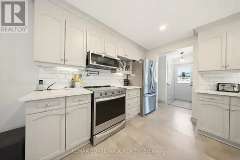 1013 Ada Barrington Private Ottawa ON K4M 1M1