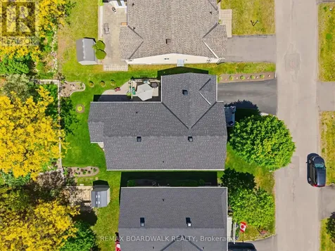 1013 Ada Barrington Private Ottawa ON K4M 1M1