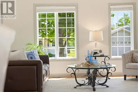 1013 Ada Barrington Private Ottawa ON K4M 1M1
