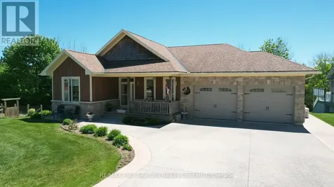 229 S Rankin Street Saugeen Shores ON N0H 2L0