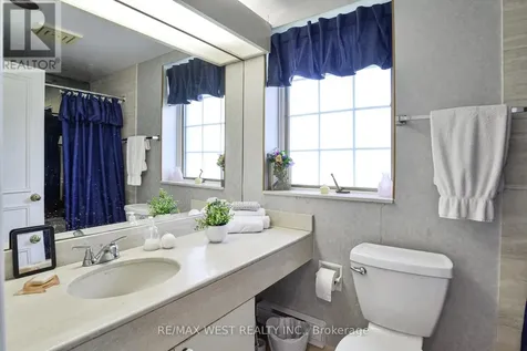 60 Laguna Parkway Ramara ON L0K 1B0
