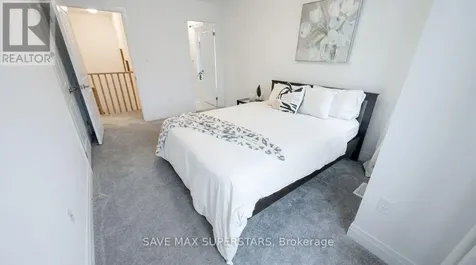 20 Paddington Grove Barrie ON L9J 0J3