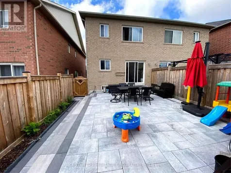 115 Harvest Hills Boulevard East Gwillimbury ON L9N 0B4