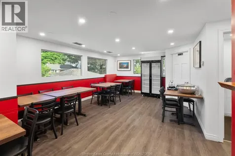 2438-2440 University Avenue West Windsor ON N9B 1E9