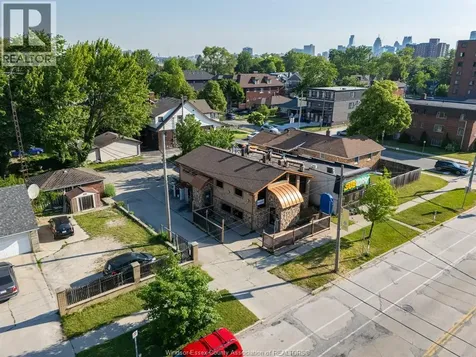 2438-2440 University Avenue West Windsor ON N9B 1E9