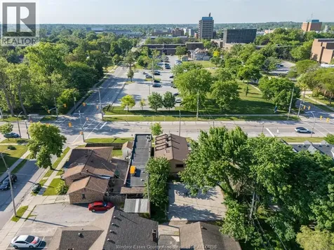 2438-2440 University Avenue West Windsor ON N9B 1E9