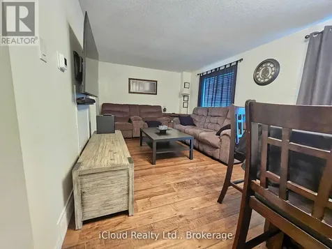 458 Misty Crescent Kitchener ON N2B 3V6