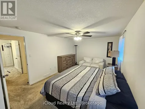 458 Misty Crescent Kitchener ON N2B 3V6