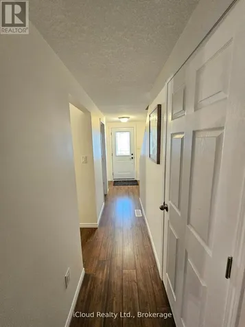 458 Misty Crescent Kitchener ON N2B 3V6