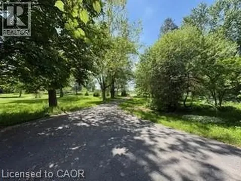 801 Book Road East Ancaster ON L9G 3L1