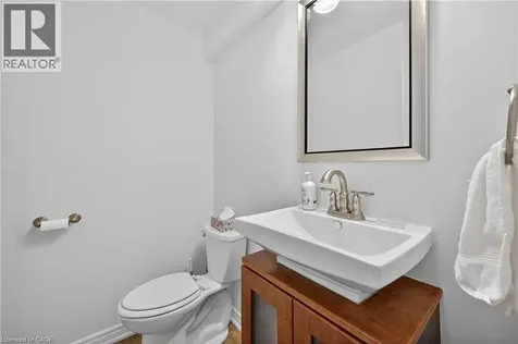 1011 White Oak Drive Burlington ON L7T 2L3