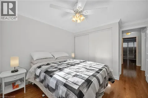 1011 White Oak Drive Burlington ON L7T 2L3