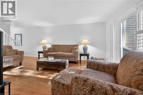 1011 White Oak Drive Burlington ON L7T 2L3