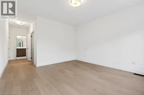 100 Watershore Drive Stoney Creek ON L8E 0C1